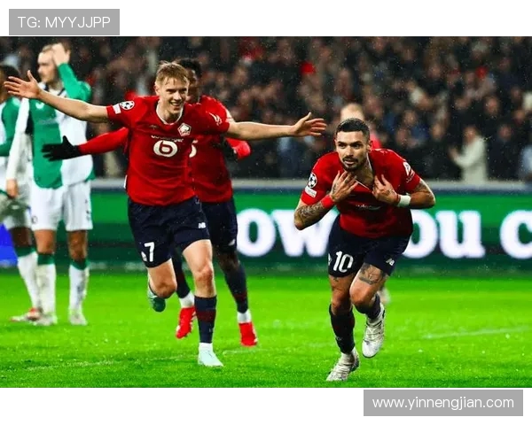 皇马阿森纳曼城米兰关注法兰克福后卫布朗争夺战升级